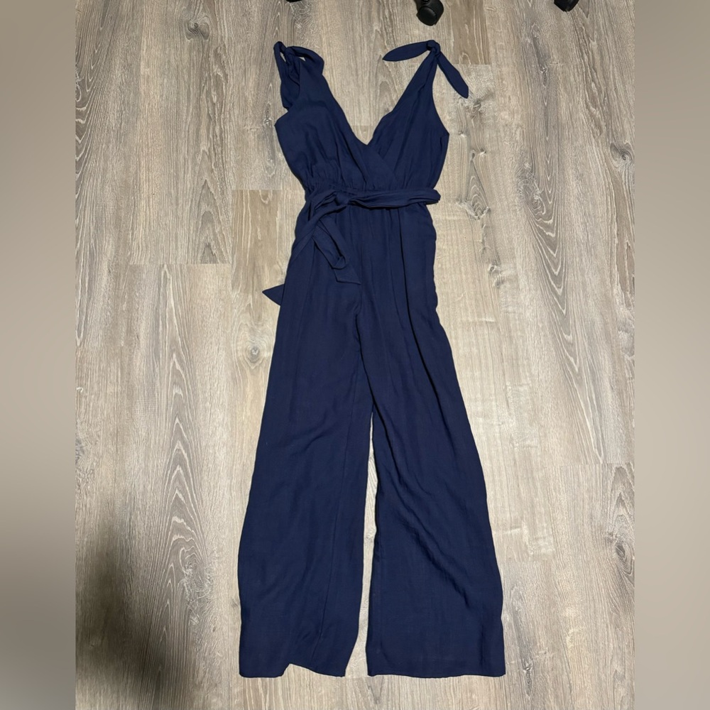 Lulu's Blue Jumpsuit with V-Neck and Tie Waist